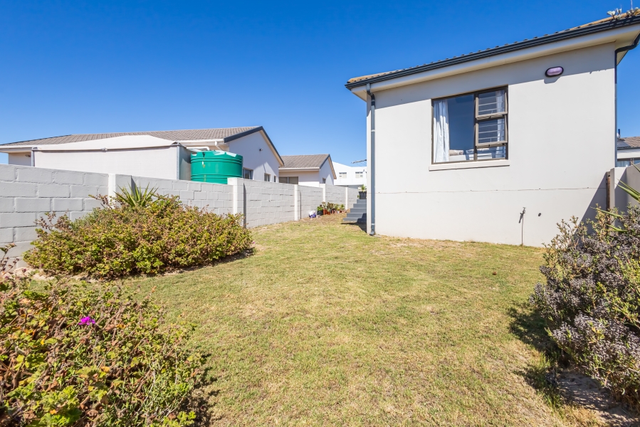 4 Bedroom Property for Sale in Country Club Western Cape